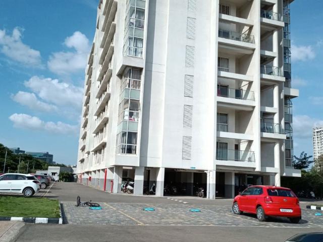 Rental | 2 BHK + 804 Sq.Ft. Apartment in Gera Misty Water