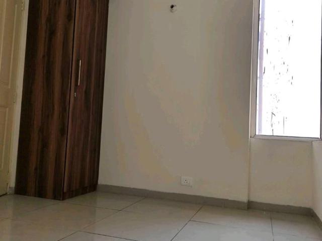 Rental | 2 BHK 808 Sq.Ft. Apartment in Wave Dream Homes