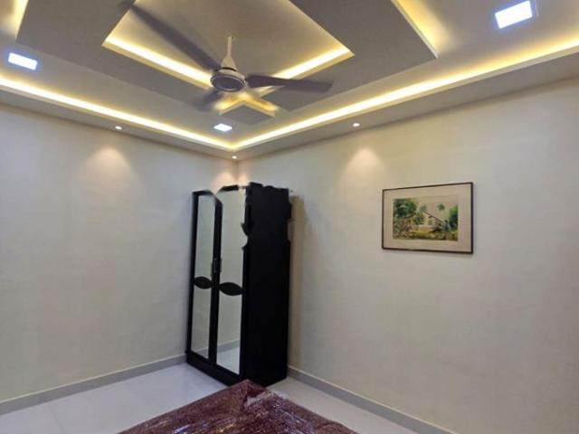 Rental | 2 BHK 800 Sq.Ft. Apartment in UK Iridium