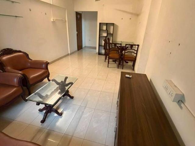 Rental | 2 BHK 800 Sq.Ft. Apartment in Versova View