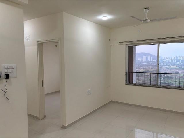 Rental | 2 BHK 800 Sq.Ft. Apartment in Godrej 24