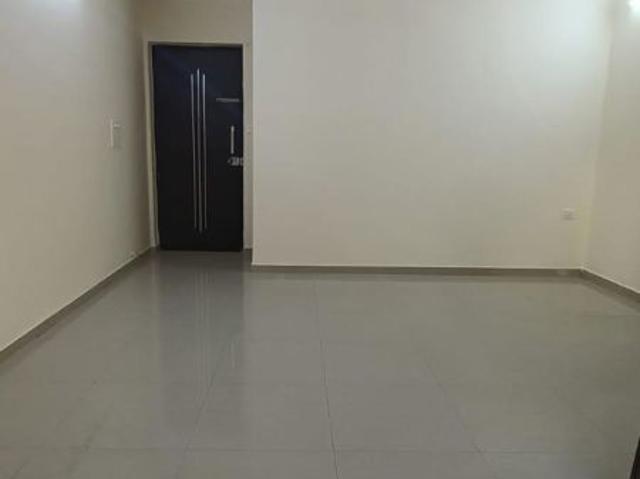 Rental | 2 BHK 800 Sq.Ft. Apartment in Hyde Park CHS