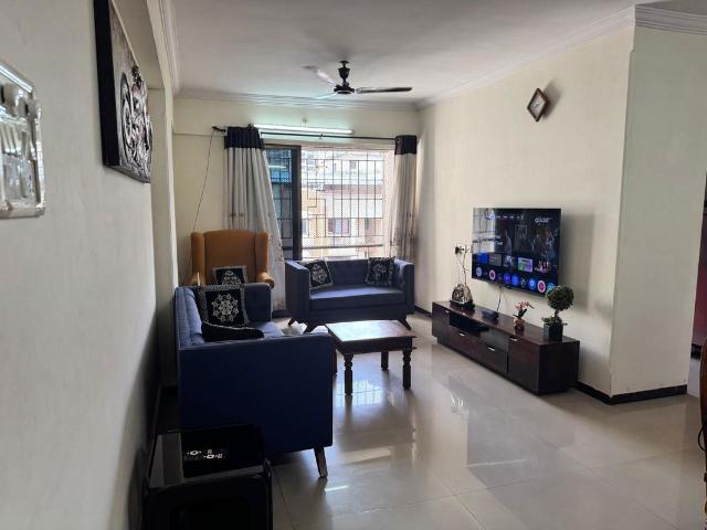Rental | 2 BHK 800 Sq.Ft. Apartment in Jaydeep Park