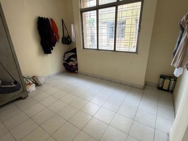 Rental | 2 BHK 800 Sq.Ft. Apartment in Kadam Plaza Katraj