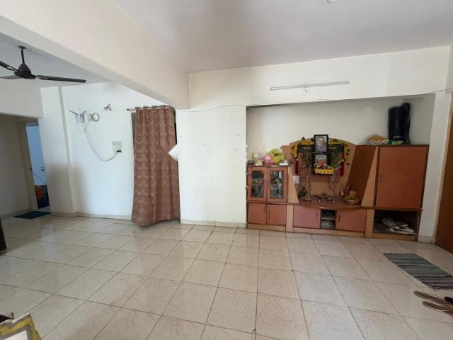 Rental | 2 BHK 800 Sq.Ft. Apartment in Kunal Iconia