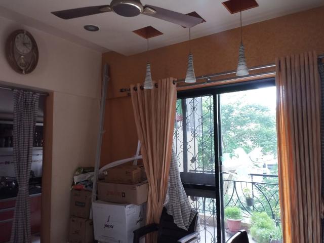 Rental | 2 BHK 800 Sq.Ft. Apartment in Magarpatta Trillium