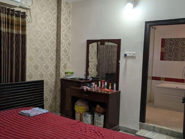 Rental | 2 BHK 800 Sq.Ft. Apartment in Nilanjana CHS