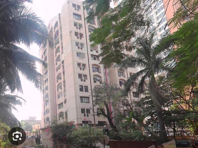 Rental | 2 BHK + 800 Sq.Ft. Apartment in Panchsheel CHS Goregaon
