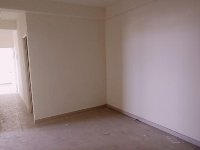 Rental | 2 BHK 800 Sq.Ft. Apartment in Pyramid Midtown