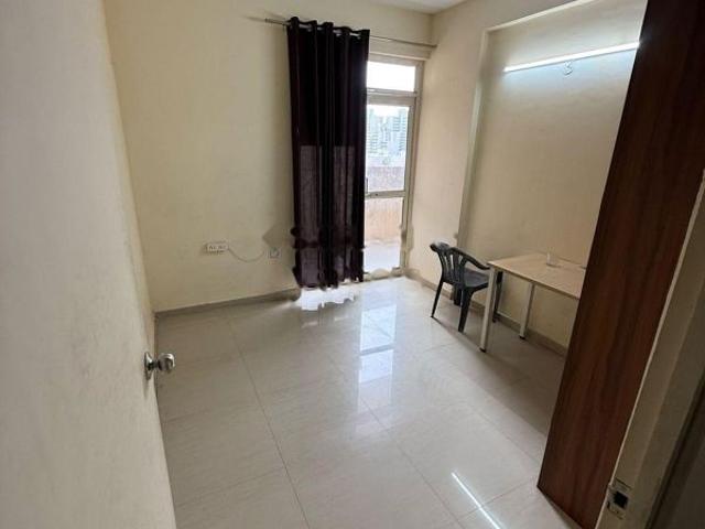 Rental | 2 BHK 800 Sq.Ft. Apartment in Pyramid Urban Homes