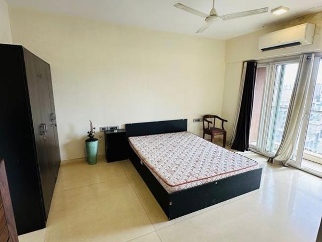 Rental | 2 BHK 800 Sq.Ft. Apartment in RNA Continental