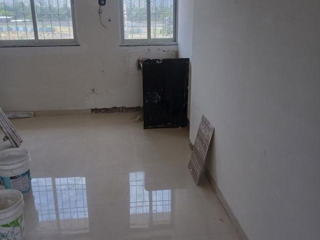 Rental | 2 BHK 800 Sq.Ft. Apartment in Runwal The Central Park