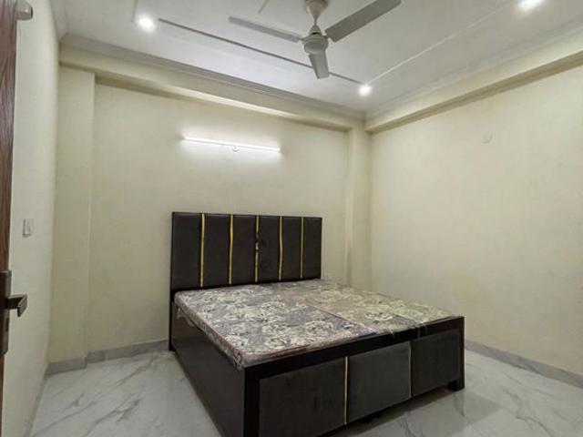 Rental | 2 BHK 800 Sq.Ft. Apartment in Saket