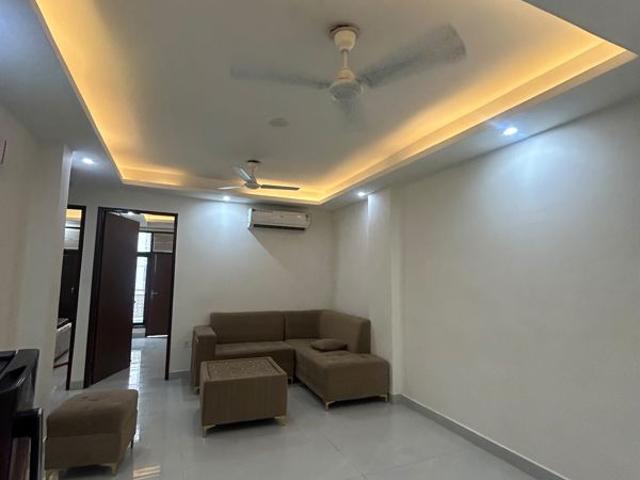 Rental | 2 BHK + 800 Sq.Ft. Apartment in Saket