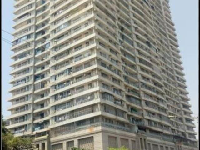 Rental | 2 BHK + 800 Sq.Ft. Apartment in Satellite Tower