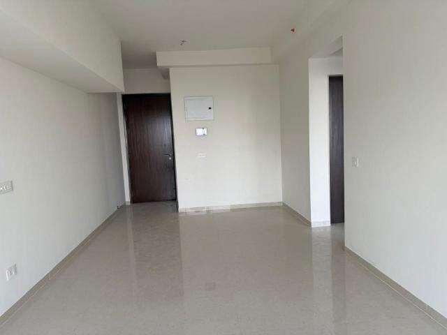 Rental | 2 BHK 800 Sq.Ft. Apartment in Seawoods