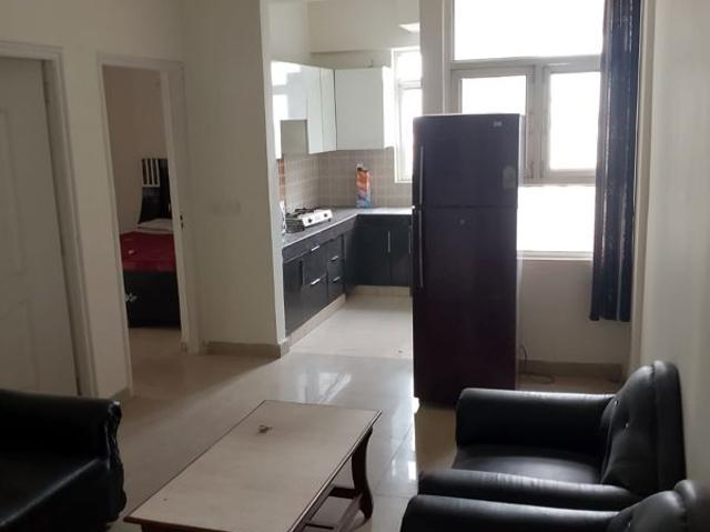 Rental | 2 BHK 800 Sq.Ft. Apartment in Shree Vardhman Mantra