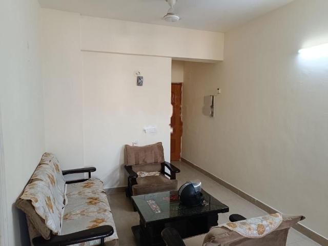 Rental | 2 BHK 800 Sq.Ft. Apartment in Shree Vardhman Mantra