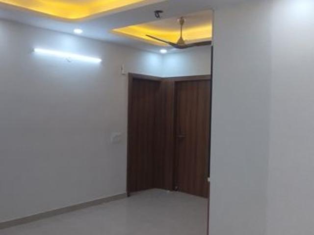 Rental | 2 BHK 800 Sq.Ft. Apartment in Signature Global The Millennia