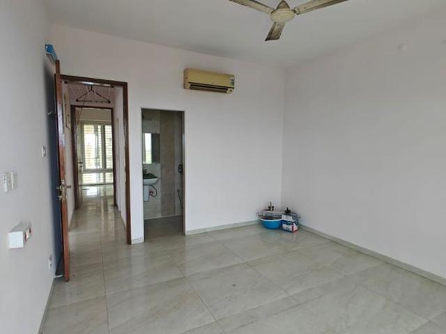 Rental | 2 BHK 800 Sq.Ft. Apartment in Sun Darshan
