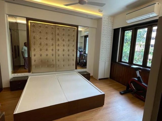 Rental | 2 BHK + 818 Sq.Ft. Apartment in Palm Springs Cuffe Parade