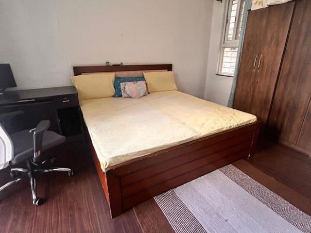 Rental | 2 BHK 810 Sq.Ft. Apartment in Lakshmi Ivana