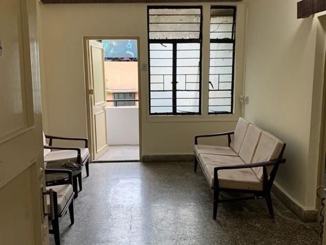 Rental | 2 BHK 810 Sq.Ft. Apartment in Mahatma Society