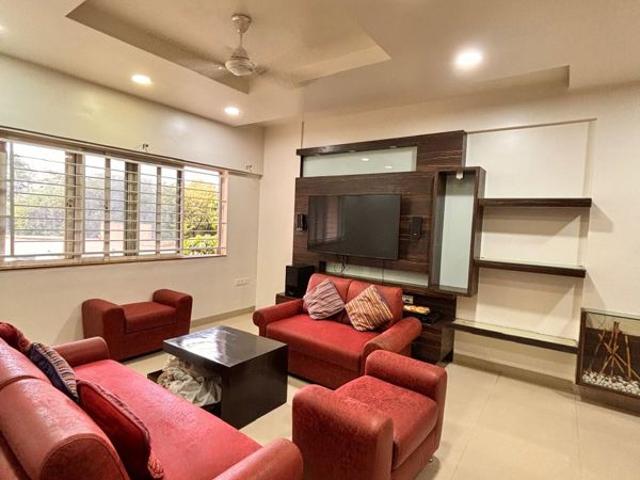 Rental | 2 BHK + 812 Sq.Ft. Apartment in Kumar Princetown