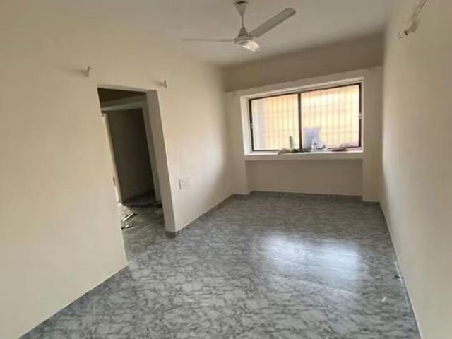 Rental | 2 BHK 825 Sq.Ft. Apartment in Sunshree C2