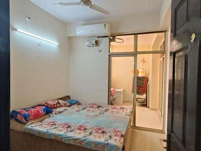 Rental | 2 BHK + 820 Sq.Ft. Apartment in Radha Housing Society
