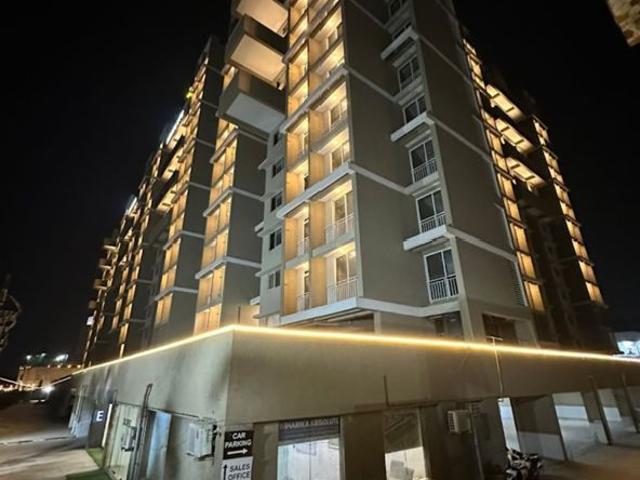 Rental | 2 BHK 830 Sq.Ft. Apartment in Juhi Niharika Absolute