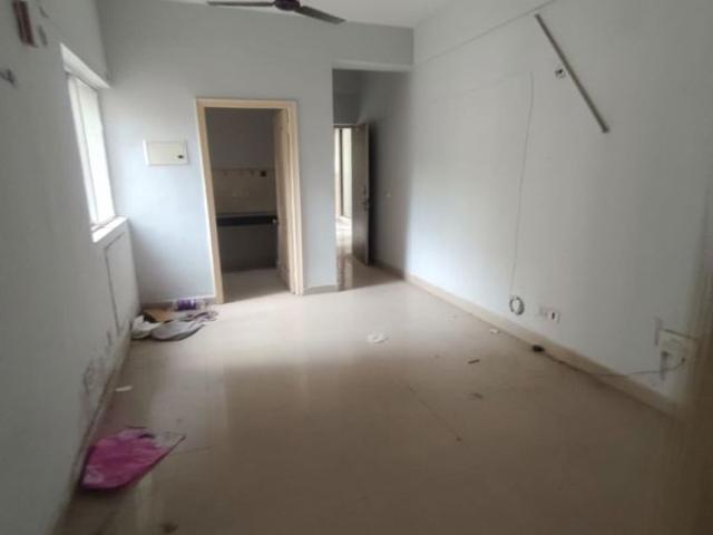 Rental | 2 BHK 830 Sq.Ft. Apartment in Paras Seasons