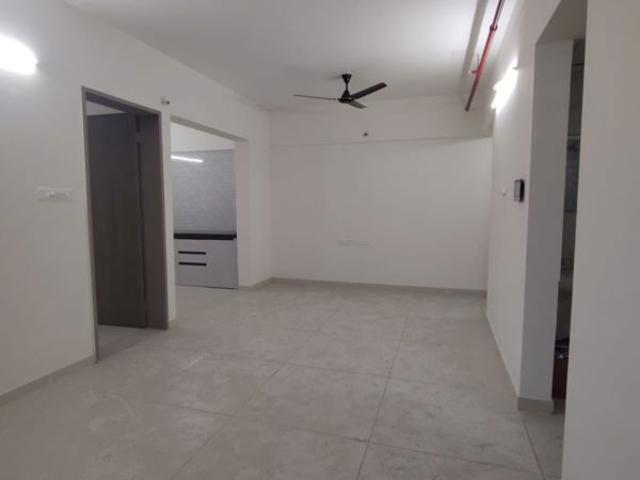 Rental | 2 BHK 845 Sq.Ft. Apartment in Paranjape Trident Towers