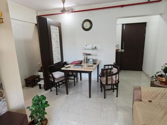 Rental | 2 BHK 845 Sq.Ft. Apartment in Poddar Spraha Diamond