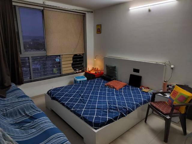 Rental | 2 BHK 857 Sq.Ft. Apartment in Magarpatta Trillium