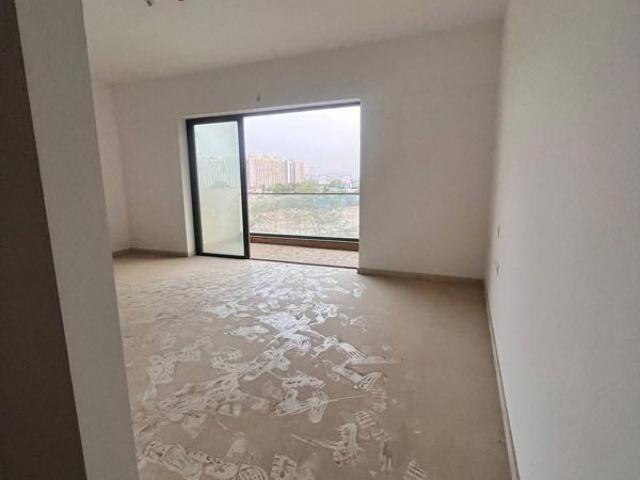 Rental | 2 BHK 850 Sq.Ft. Apartment in Tharwani Vedant Palacia