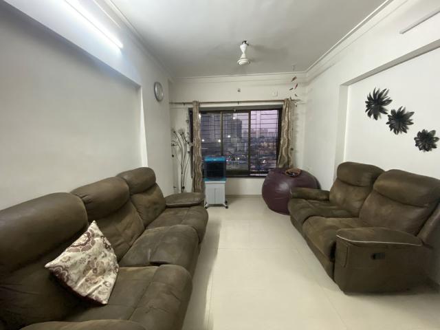 Rental | 2 BHK 850 Sq.Ft. Apartment in Vakratunda Residency