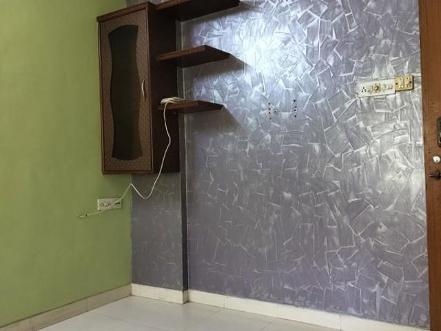 Rental | 2 BHK 850 Sq.Ft. Apartment in Yash Classic