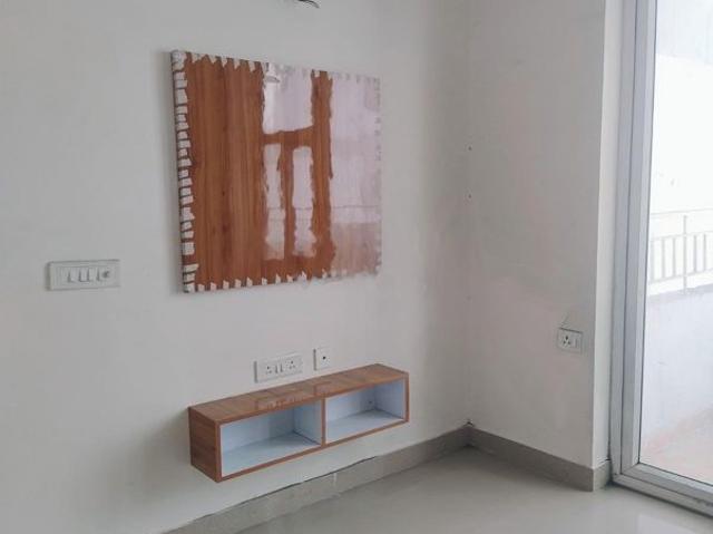 Rental | 2 BHK 850 Sq.Ft. Apartment in Zara Rossa