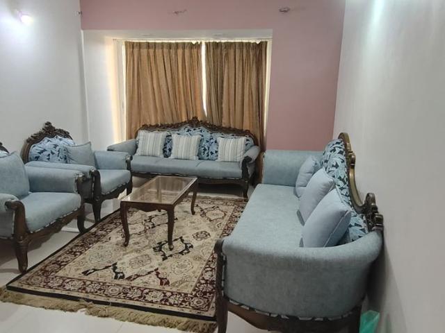 Rental | 2 BHK 850 Sq.Ft. Apartment in Ashish Triveni Apartments