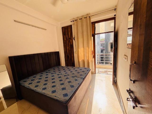 Rental | 2 BHK 850 Sq.Ft. Apartment in Freedom Fighters Enclave