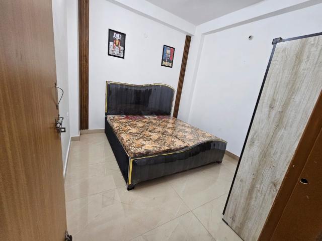 Rental | 2 BHK 850 Sq.Ft. Apartment in Freedom Fighters Enclave