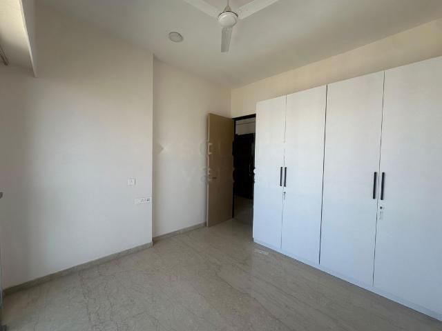 Rental | 2 BHK 850 Sq.Ft. Apartment in Kalpataru Srishti