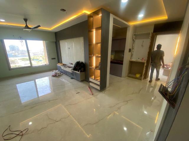 Rental | 2 BHK 850 Sq.Ft. Apartment in Lady Ratan Tower
