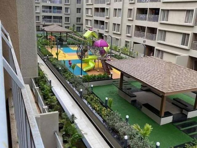 Rental | 2 BHK 850 Sq.Ft. Apartment in Mantra 29 Gold Coast