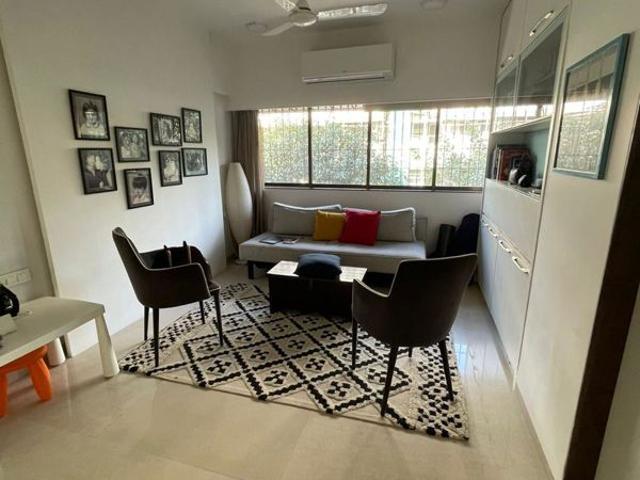 Rental | 2 BHK 850 Sq.Ft. Apartment in Manju Mahal Apartment