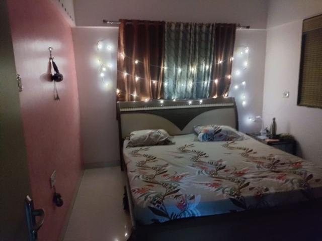 Rental | 2 BHK 850 Sq.Ft. Apartment in Magarpatta Sylvania
