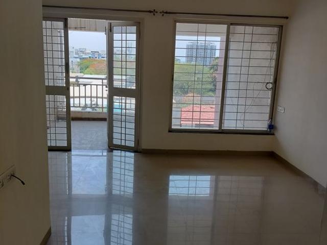 Rental | 2 BHK 850 Sq.Ft. Apartment in Nirman Silver Mist