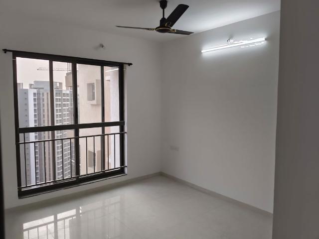 Rental | 2 BHK 850 Sq.Ft. Apartment in Pride World City Wellington