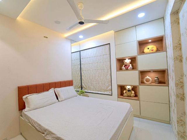 Rental | 2 BHK 850 Sq.Ft. Apartment in Shubh Shagun